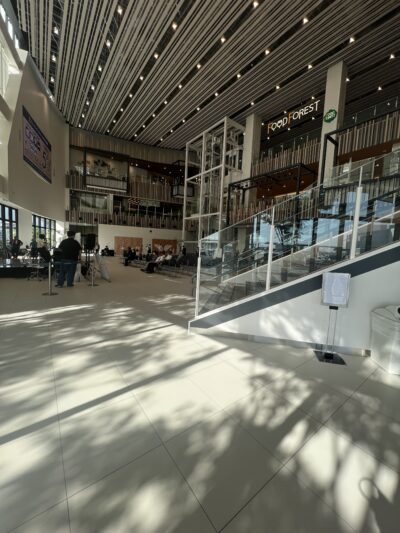 イオンモール新利府店内写真